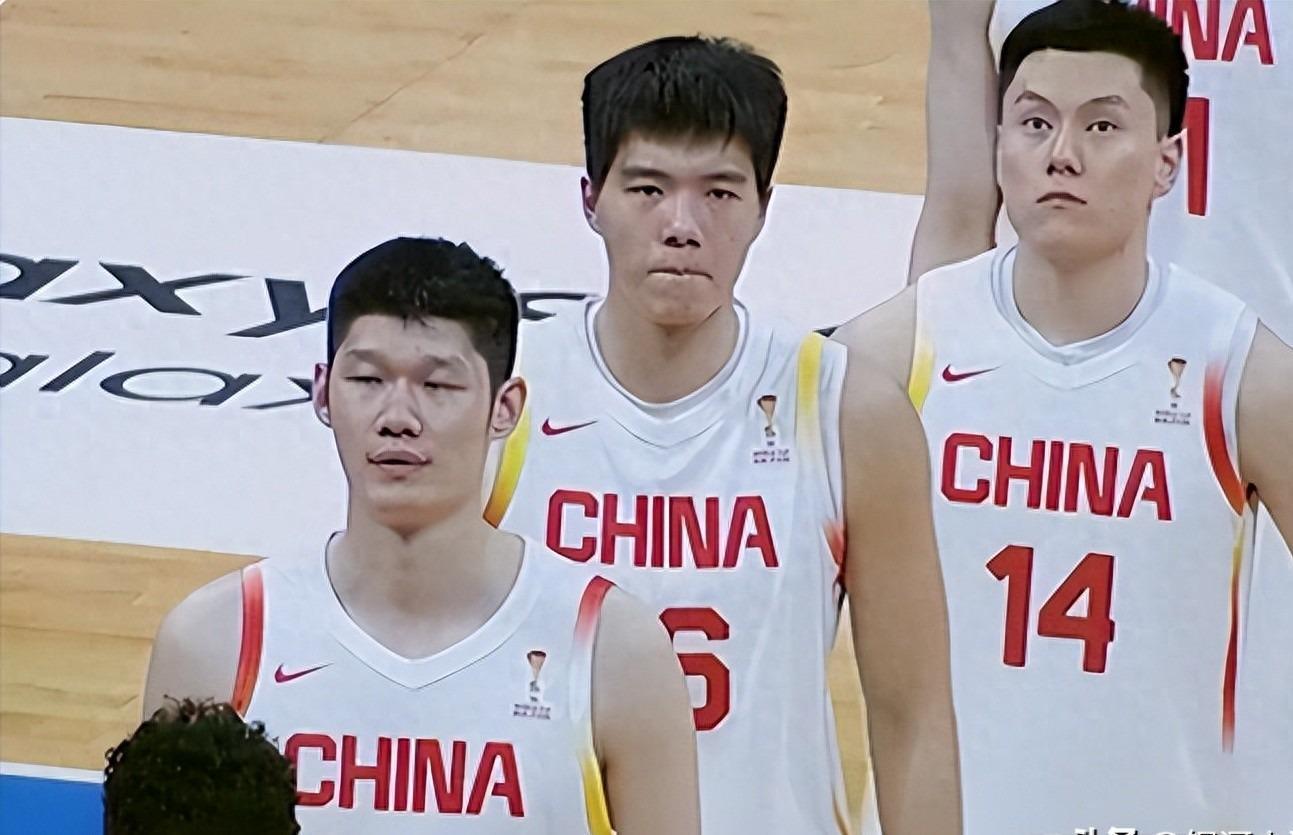 世俱杯网址-中国男篮逆转夜最差劲之人：失误被换下 仅出场30秒